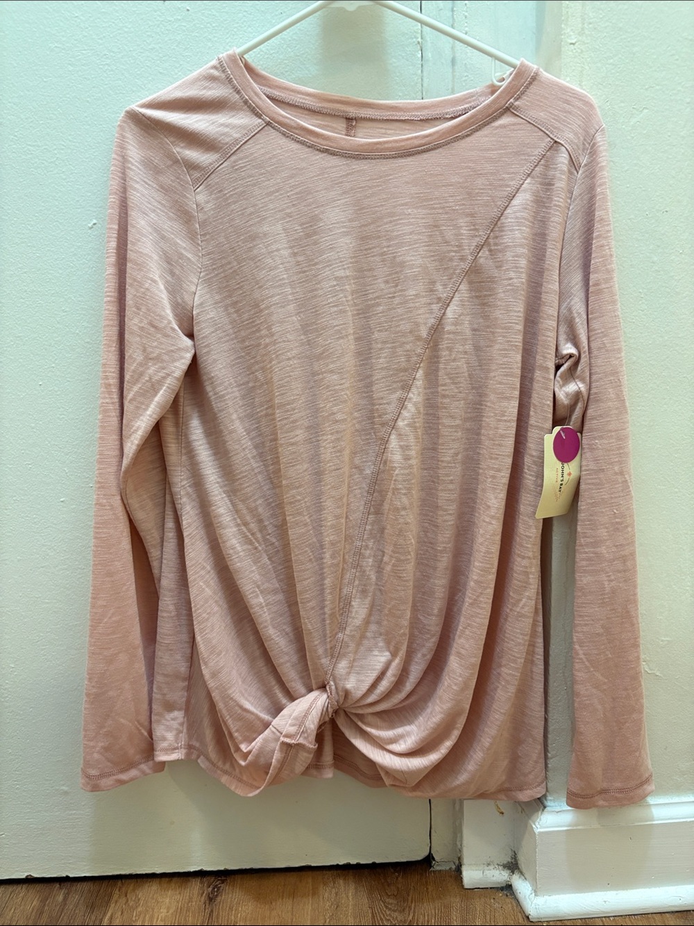 NWT St. John's Bay Blush Knot-Front Long Sleeve Tee Size M